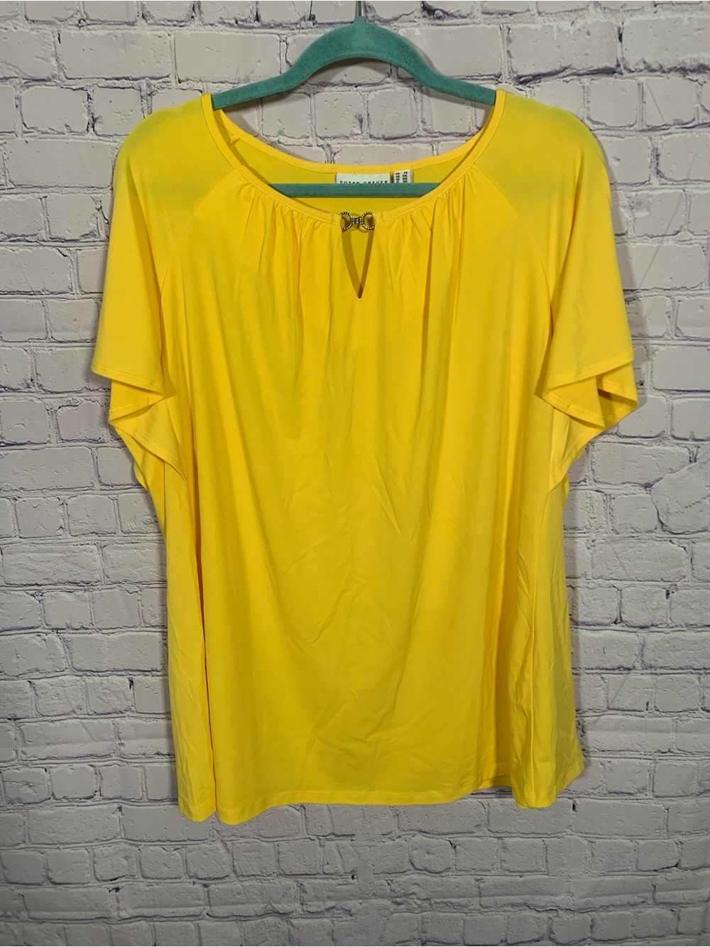 Susan Graver Womens Liquid Knit Top Yellow Size 2X Front Accent Stretch Business